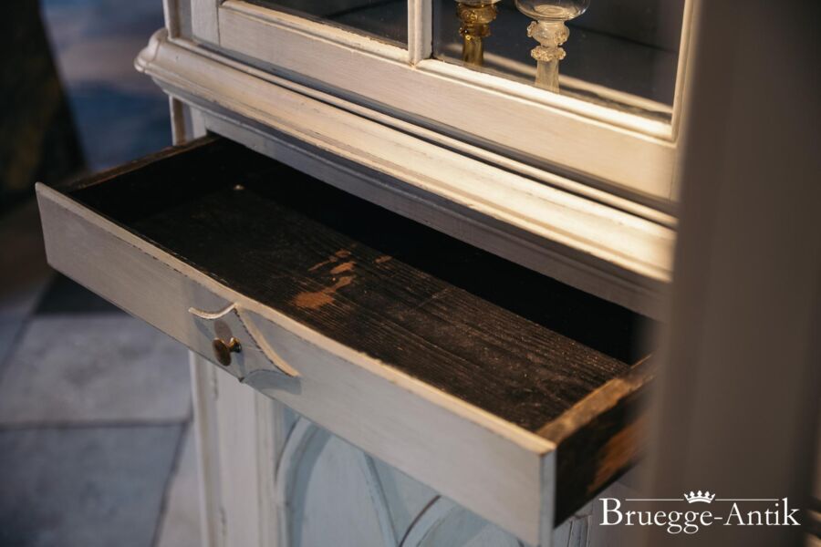 Kl bruegge antik antiquitaeten 2021 10 52 - Brügge Antik