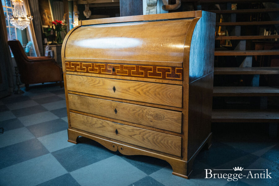 Antikquitaet bruegge antik kunst foto nr 106 - Brügge Antik