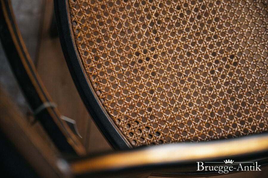 2022 Bruegge Antik Antiquitaet Foto 268 - Brügge Antik