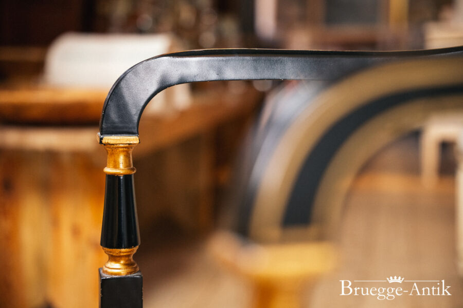 2022 Bruegge Antik Antiquitaet Foto 269 - Brügge Antik