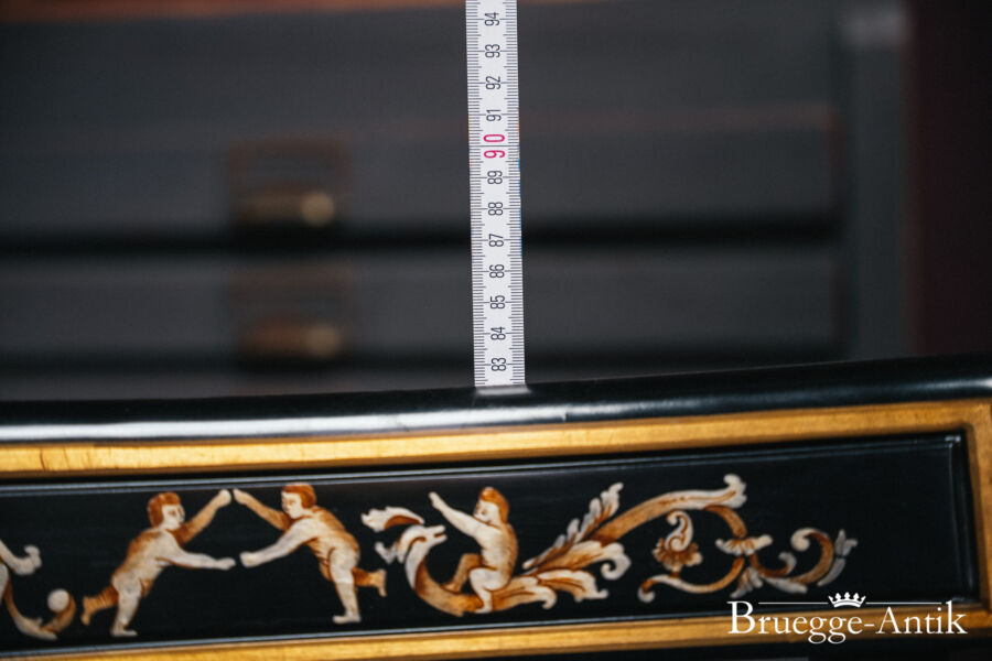 2022 Bruegge Antik Antiquitaet Foto 270 - Brügge Antik