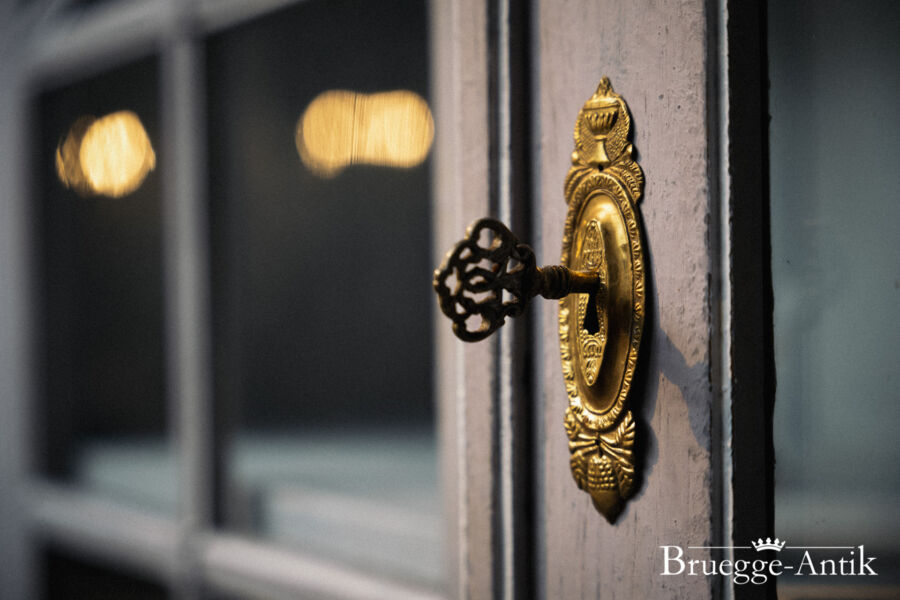 316 Bruegge Antik Antiquitaet Produktfoto 07 22 - Brügge Antik