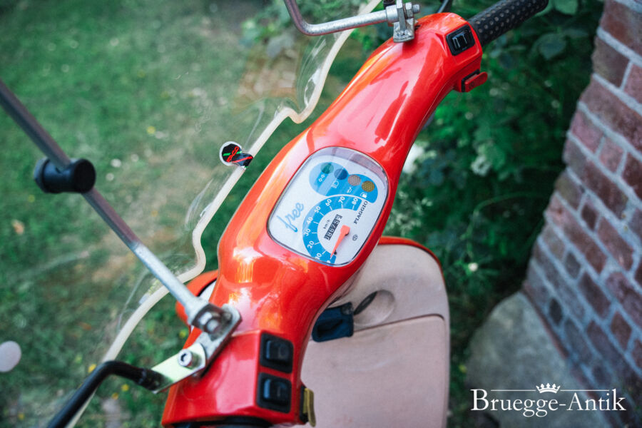 398 Bruegge Antik 06 2023 Antiquitaet Foto - Brügge Antik