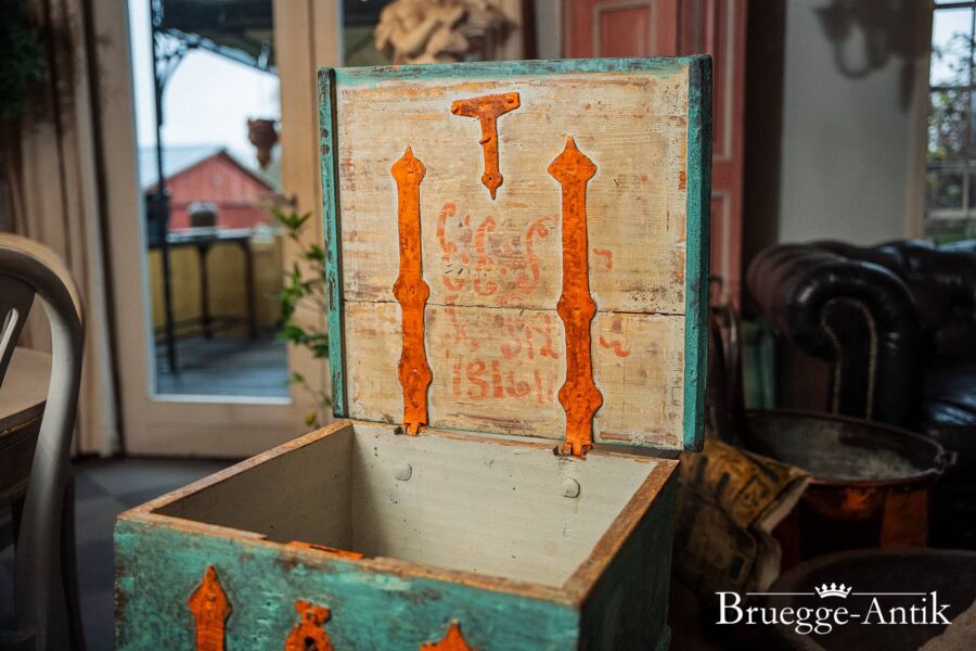 261 Aniquitaet Bruegge Antik Antik Foto 11 22 - Brügge Antik