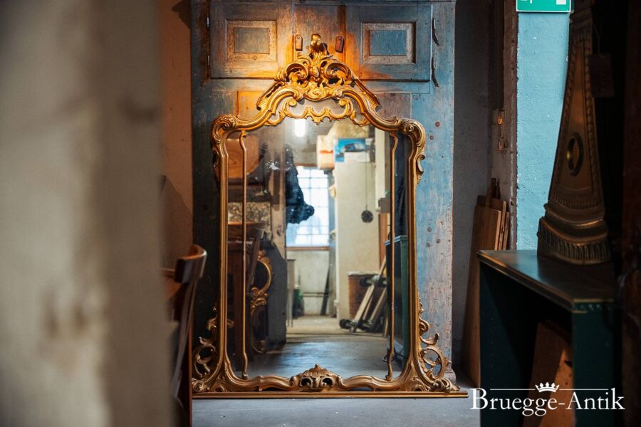 313 Aniquitaet Bruegge Antik Antik Foto 11 22 - Brügge Antik