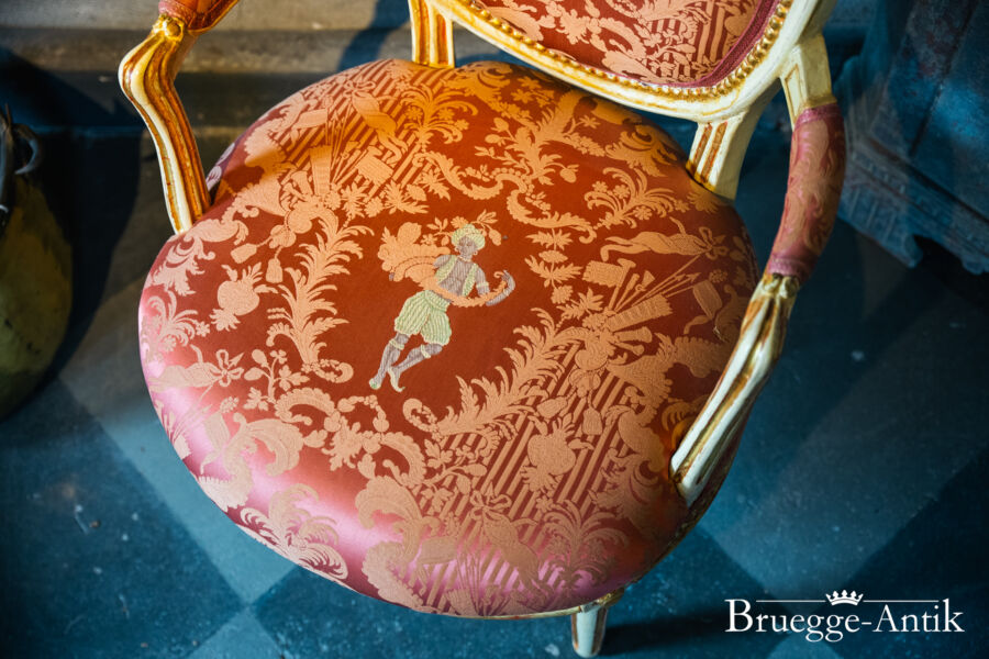 Fotos Bruegge Antik Antiquitaet 2023 Februar 147 - Brügge Antik