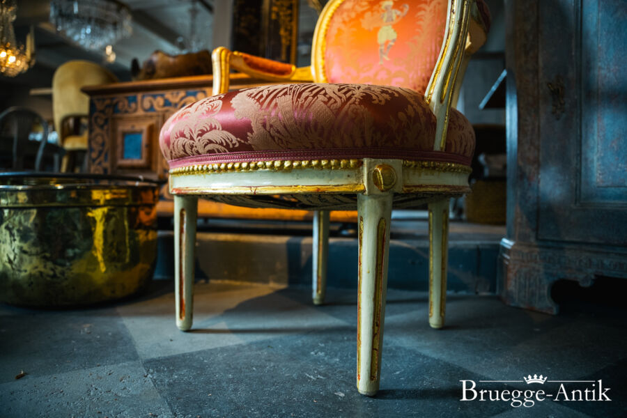 Fotos Bruegge Antik Antiquitaet 2023 Februar 152 - Brügge Antik