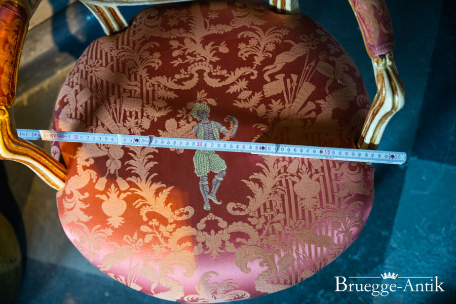 Fotos Bruegge Antik Antiquitaet 2023 Februar 155 - Brügge Antik