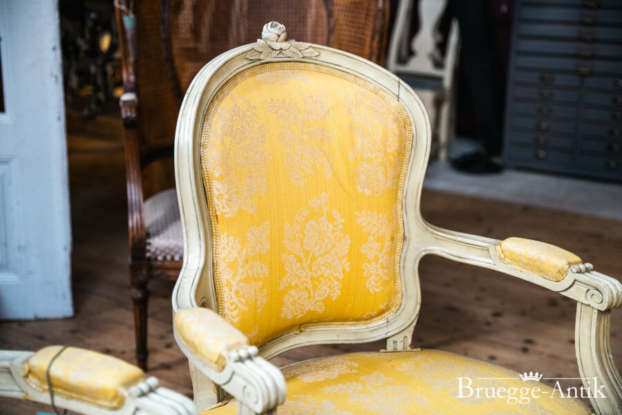 Fotos Bruegge Antik Antiquitaet 2023 Februar 327 - Brügge Antik