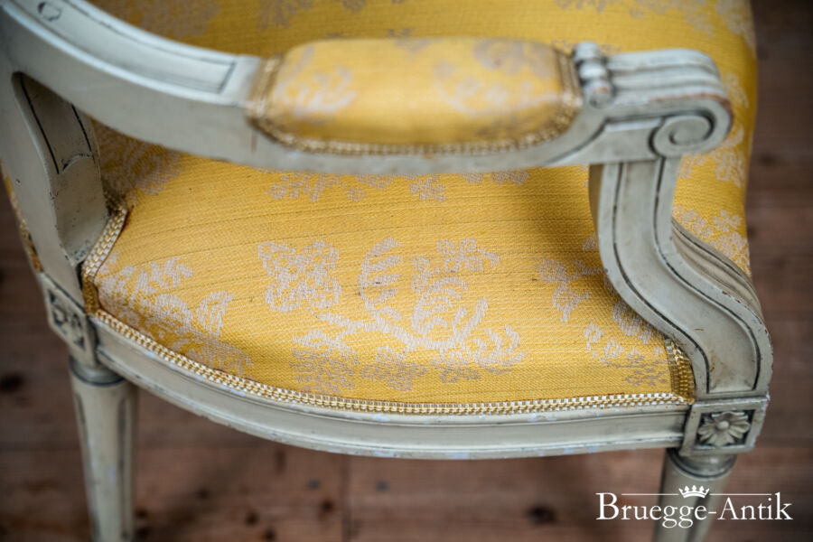 Fotos Bruegge Antik Antiquitaet 2023 Februar 329 - Brügge Antik