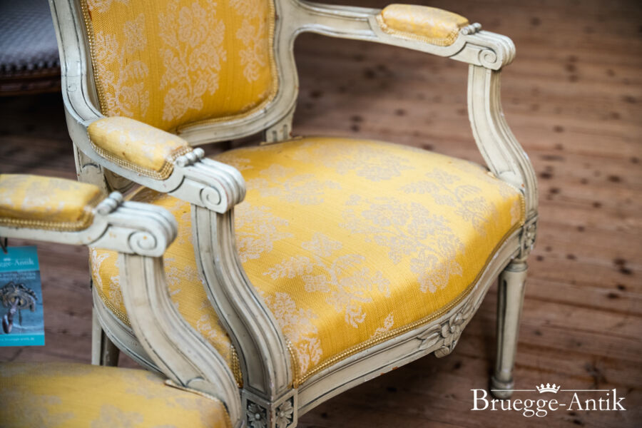 Fotos Bruegge Antik Antiquitaet 2023 Februar 330 - Brügge Antik