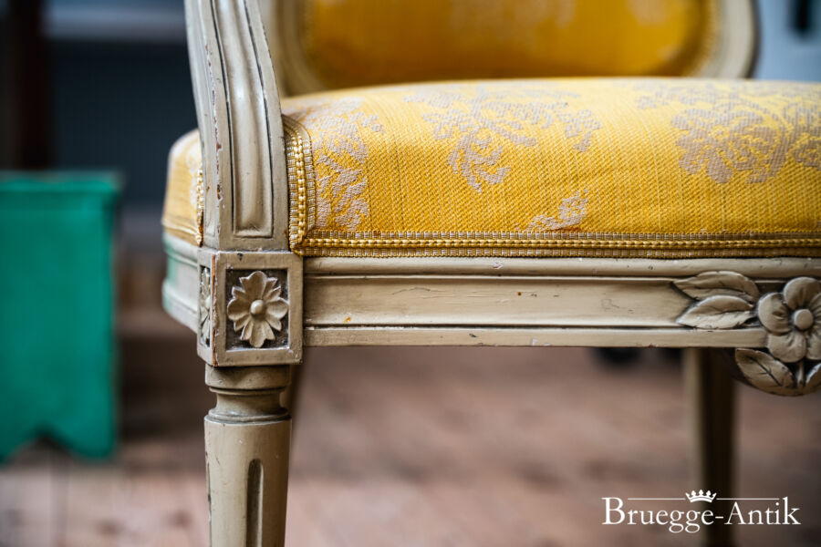 Fotos Bruegge Antik Antiquitaet 2023 Februar 331 - Brügge Antik