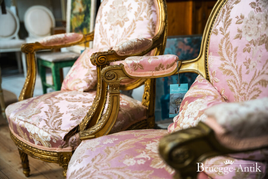 Fotos Bruegge Antik Antiquitaet 2023 Februar 346 - Brügge Antik