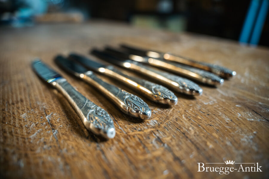 Fotos Bruegge Antik Antiquitaet 2023 Februar 42 - Brügge Antik