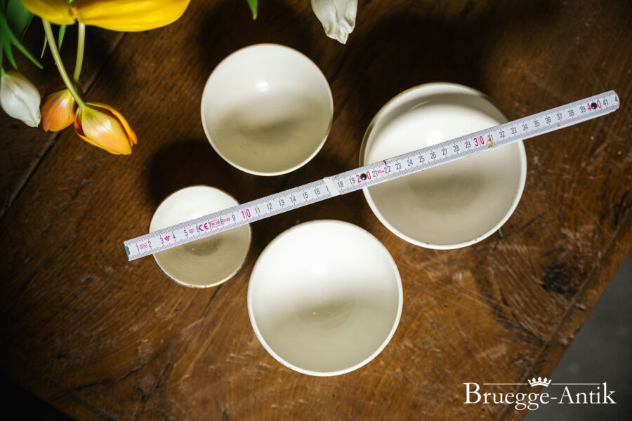 Fotos Bruegge Antik Antiquitaet 2023 Februar 85 - Brügge Antik