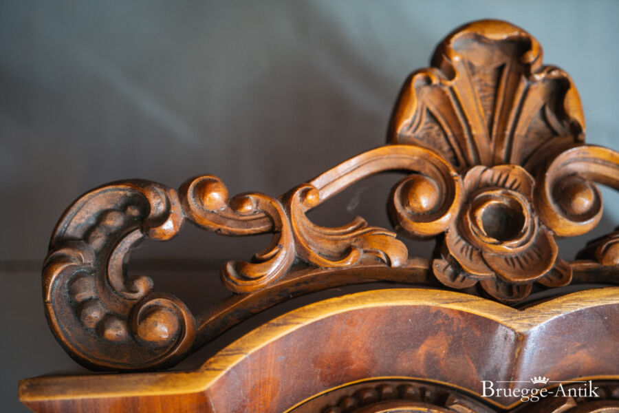 Bruegge antik antiquitaet 130 - Brügge Antik