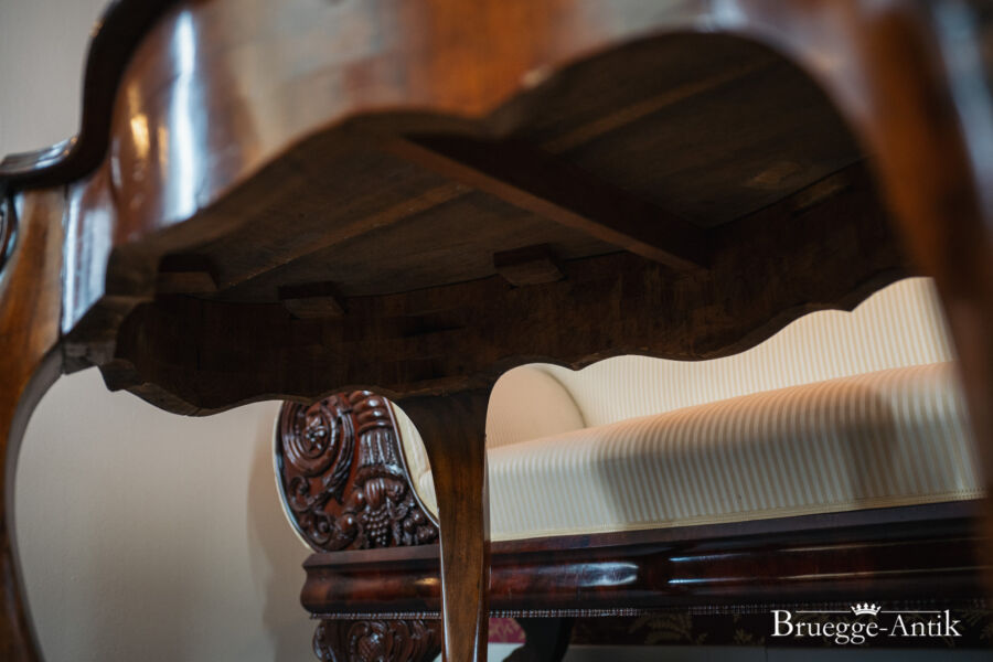 Bruegge antik antiquitaet 15 - Brügge Antik