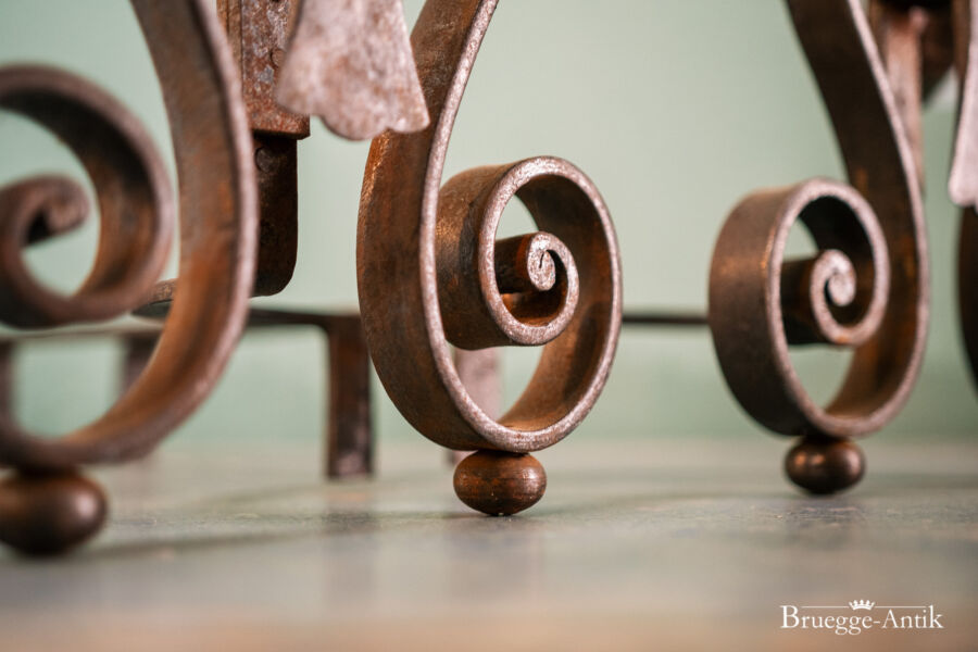 7 Antiquitaet Bruegge Antik 105 - Brügge Antik