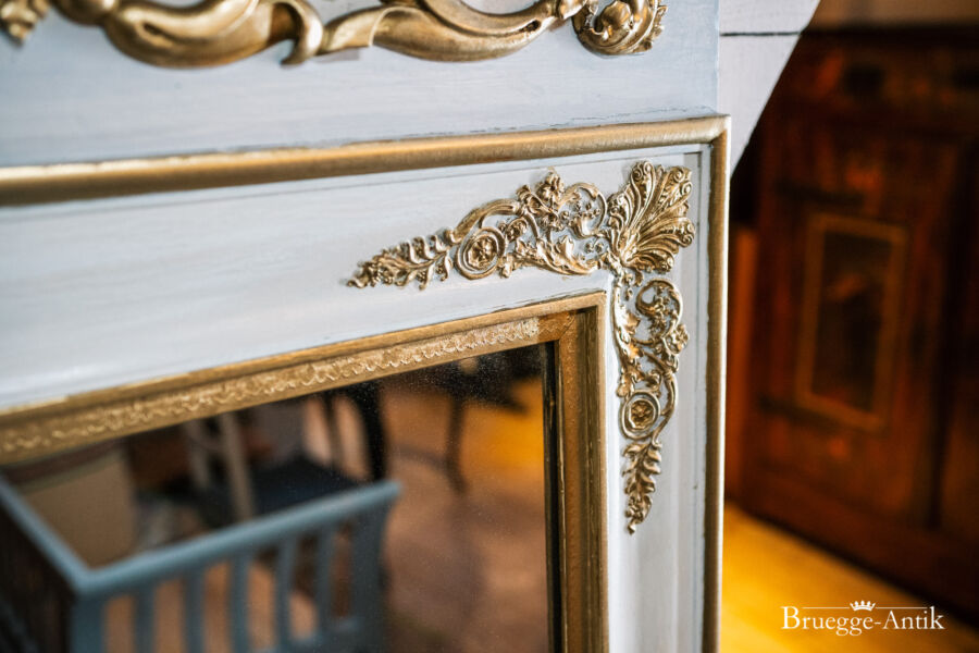 7 Antiquitaet Bruegge Antik 289 - Brügge Antik