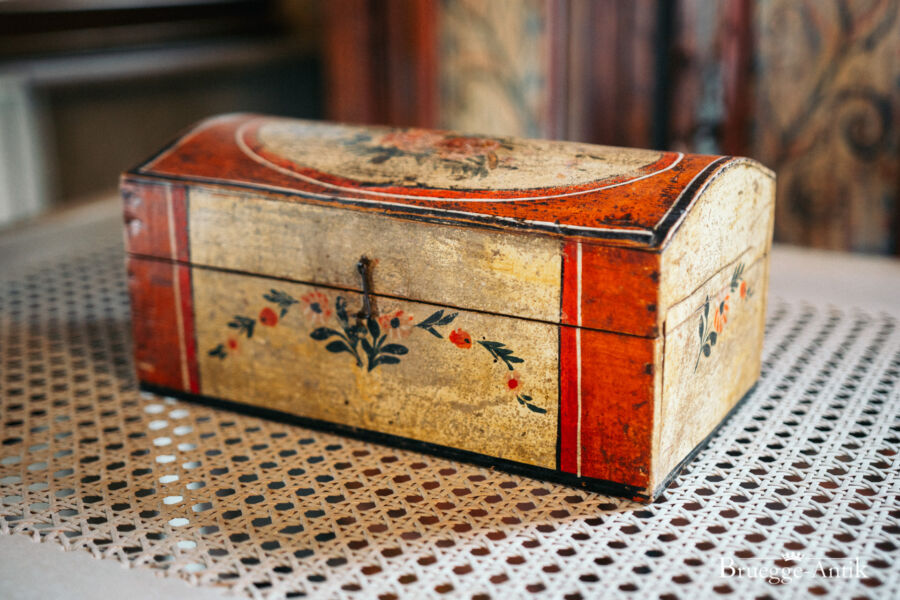 Bruegge antik antiquitaeten 2021 126 - Brügge Antik