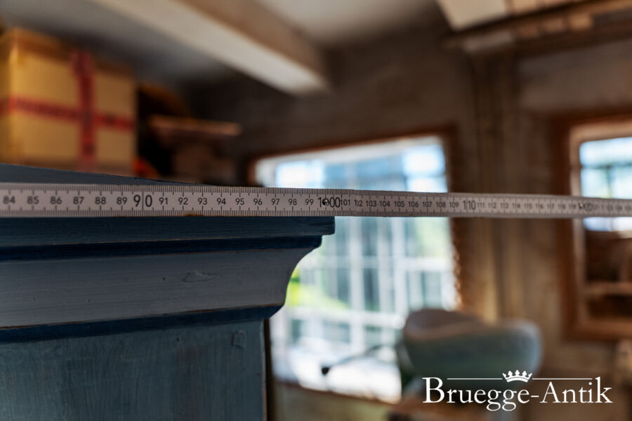 Bruegge Antik Antiquitaet zu verkaufen Mai 2026 231 - Brügge Antik