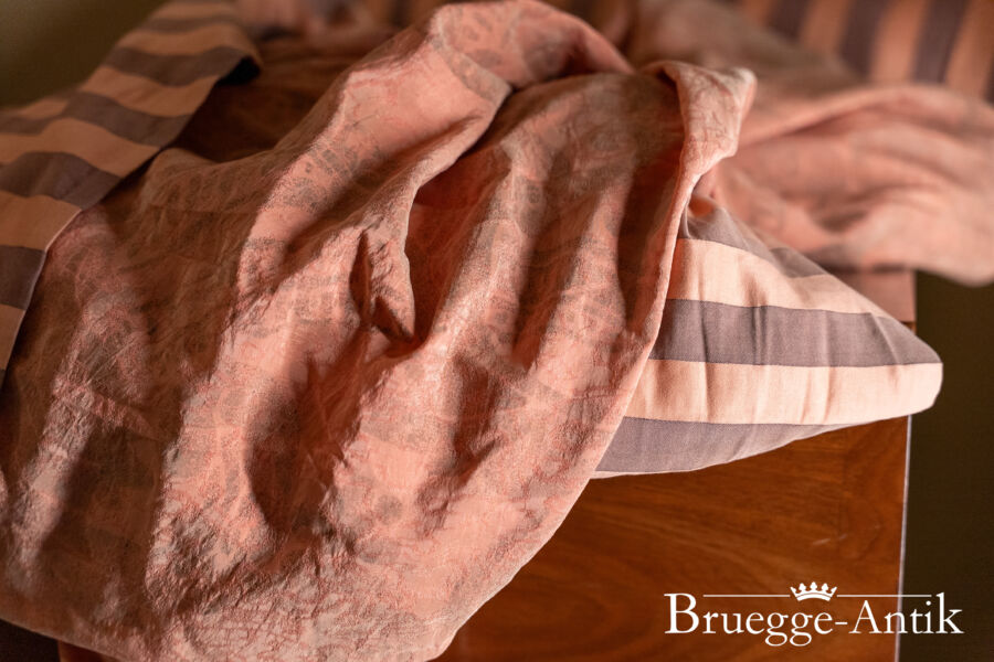 Bruegge Antik Antiquitaet zu verkaufen Mai 2026 268 - Brügge Antik