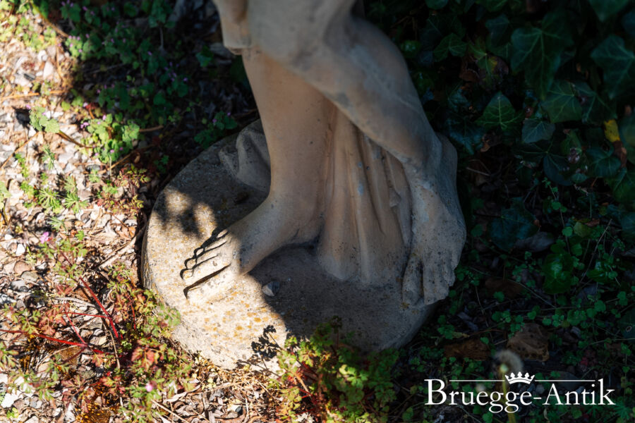 Bruegge Antik Antiquitaet zu verkaufen Mai 2026 64 - Brügge Antik