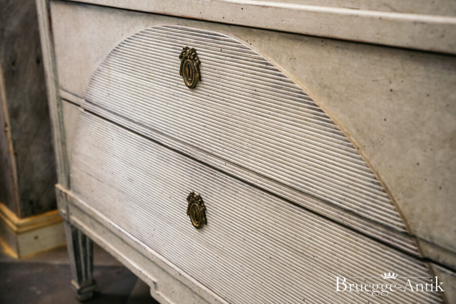 369 Bruegge Antik Antiquitaet Foto - Brügge Antik